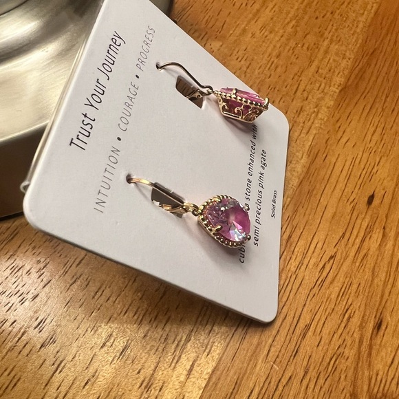 Earrings - Picture 3 of 4